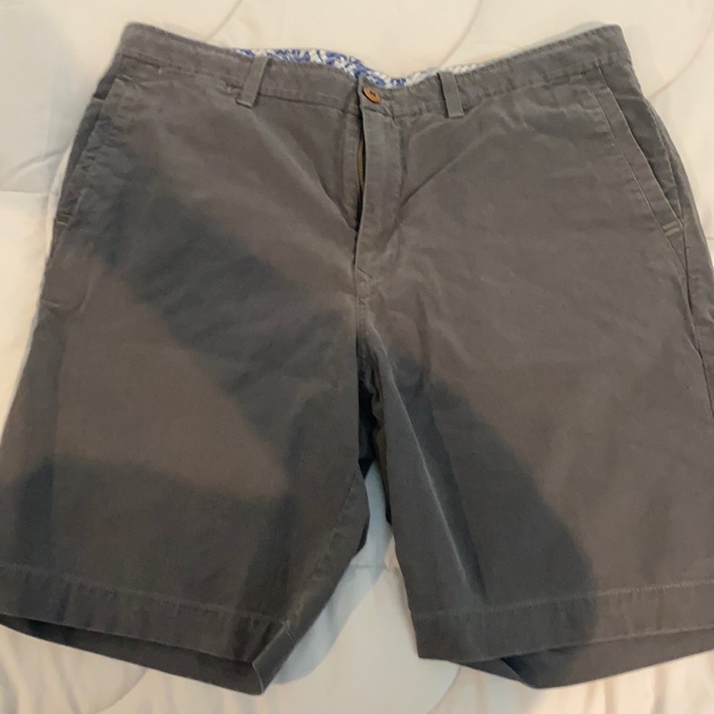 Tommy Bahama dark gray shorts